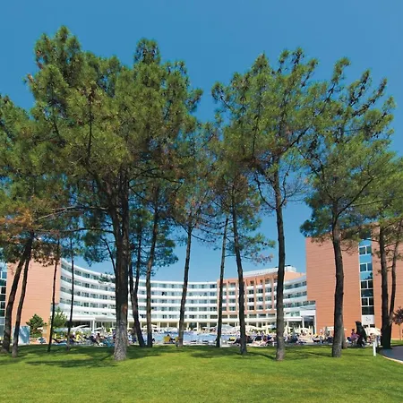 Riu Helios
