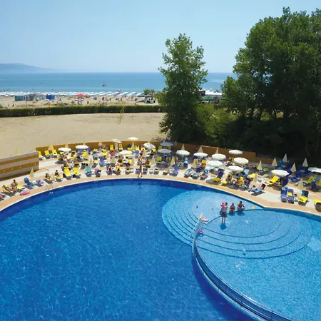 Riu Helios فندق 4*